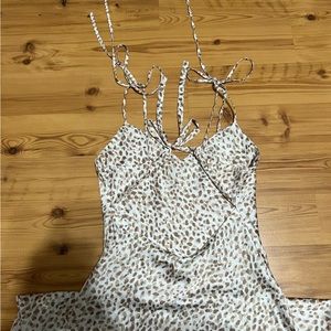 Abercrombie Midi Dress